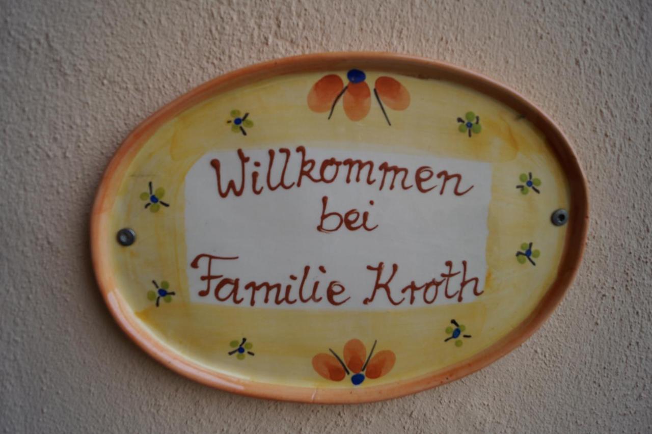 Weingut Eduard Kroth Briedel Zewnętrze zdjęcie